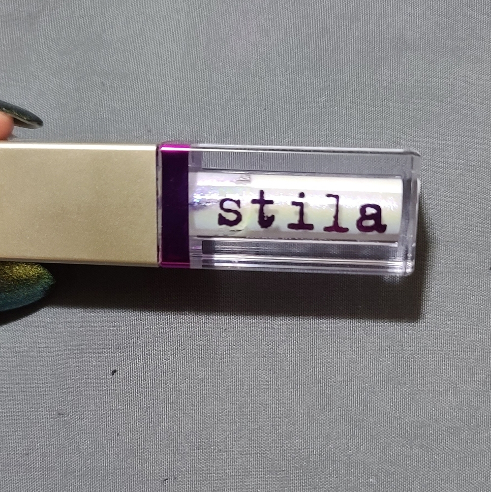 Stila Liquid Eyeshadow